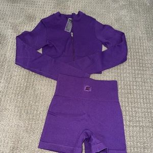 bo+tee workout set hot shorts and long sleeve zip up